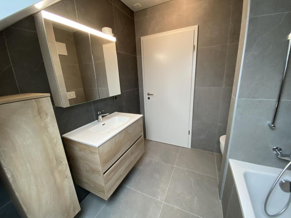 Villa jumelée avec terrasse et jardin -  Bild 9