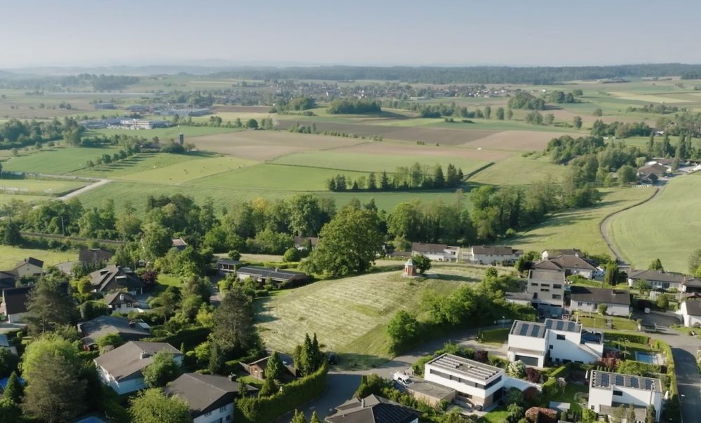 Moderne Architektur an bester Lage - 5.5 Zimmer Einfamilienhaus -  Bild 3
