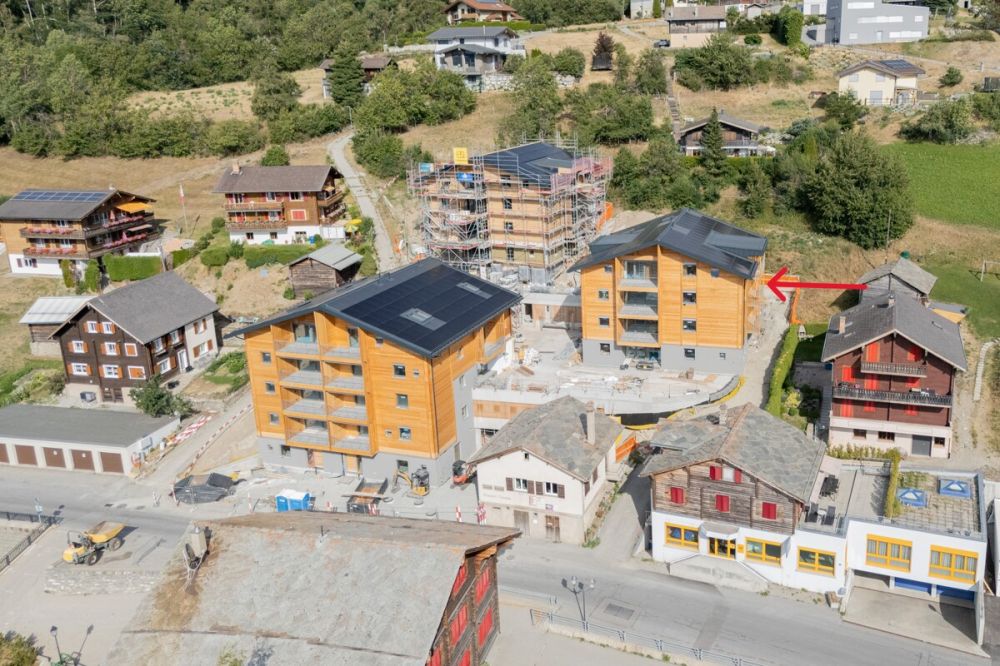 4.5zimmer-Dachgeschosswohnung (Zweitwohnung!) im Neubau Hasol in Bürch -  Bild 1