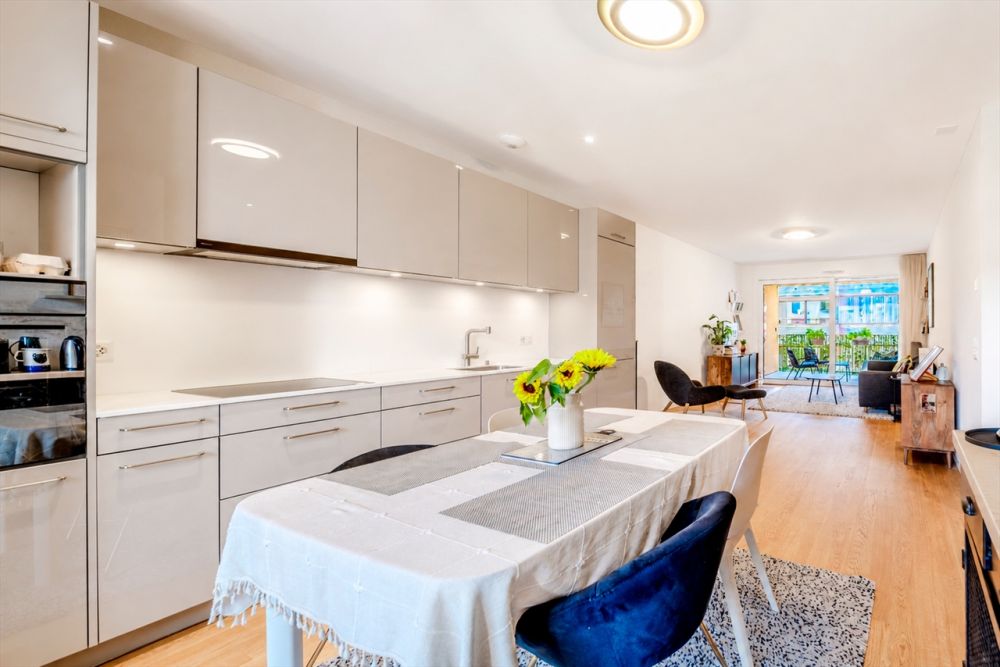 Appartement 3,5 pièces : L'élégance traversante au coeur d'Arbora -  Bild 2