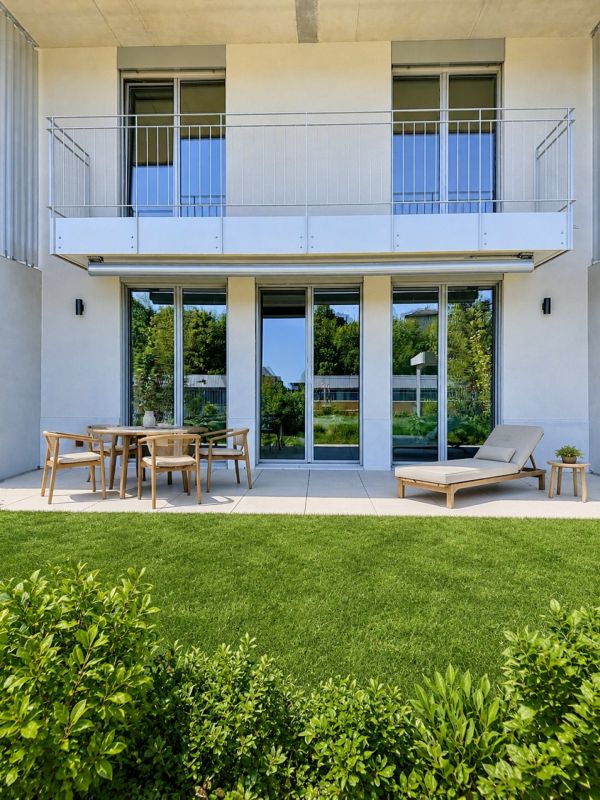 Geräumiges und helles Dachgeschoß mit Terrasse und eigenem Garten -  Bild 4