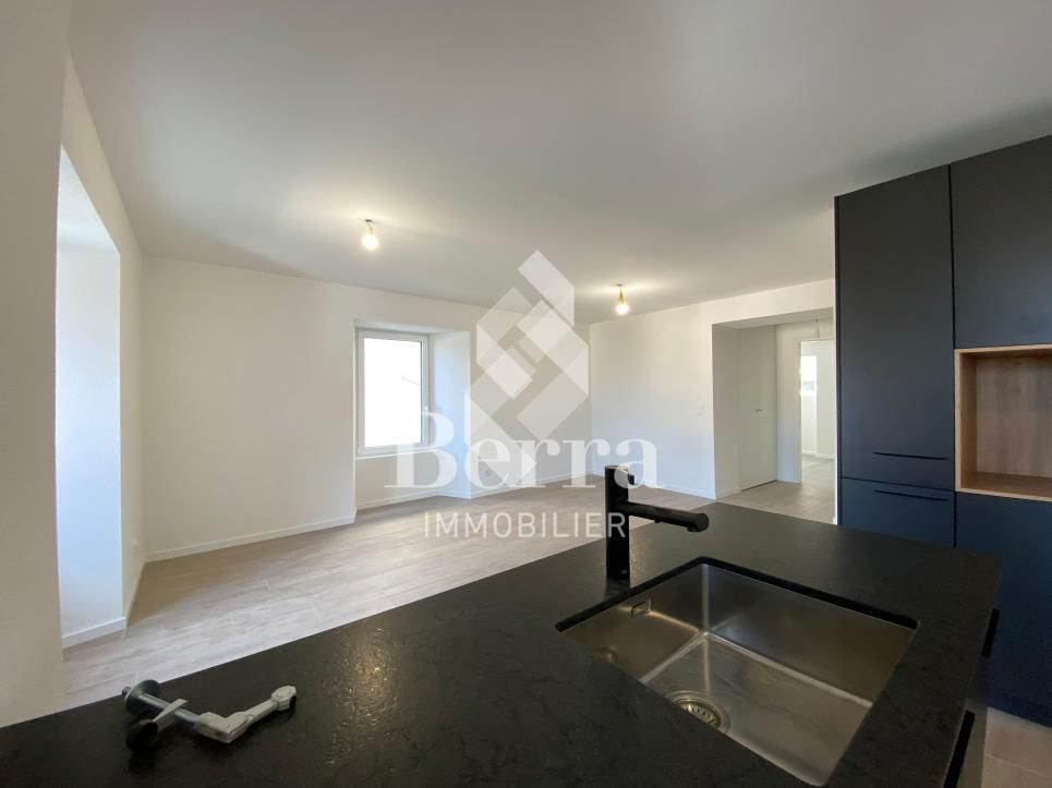 Duplex de 4.5 pièces + parcelle de 405 m2 -  Bild 2