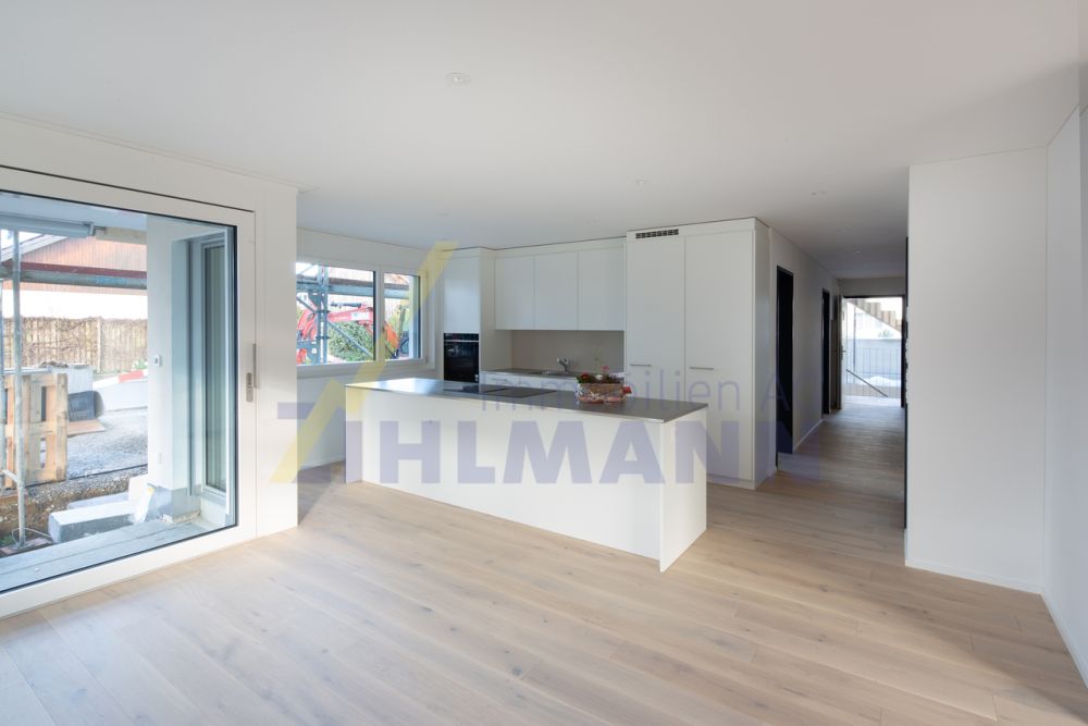 Stilvolle 4.5-Zimmer-Gartenwohnung mit grosszügigem Aussenbereich -  Bild 1