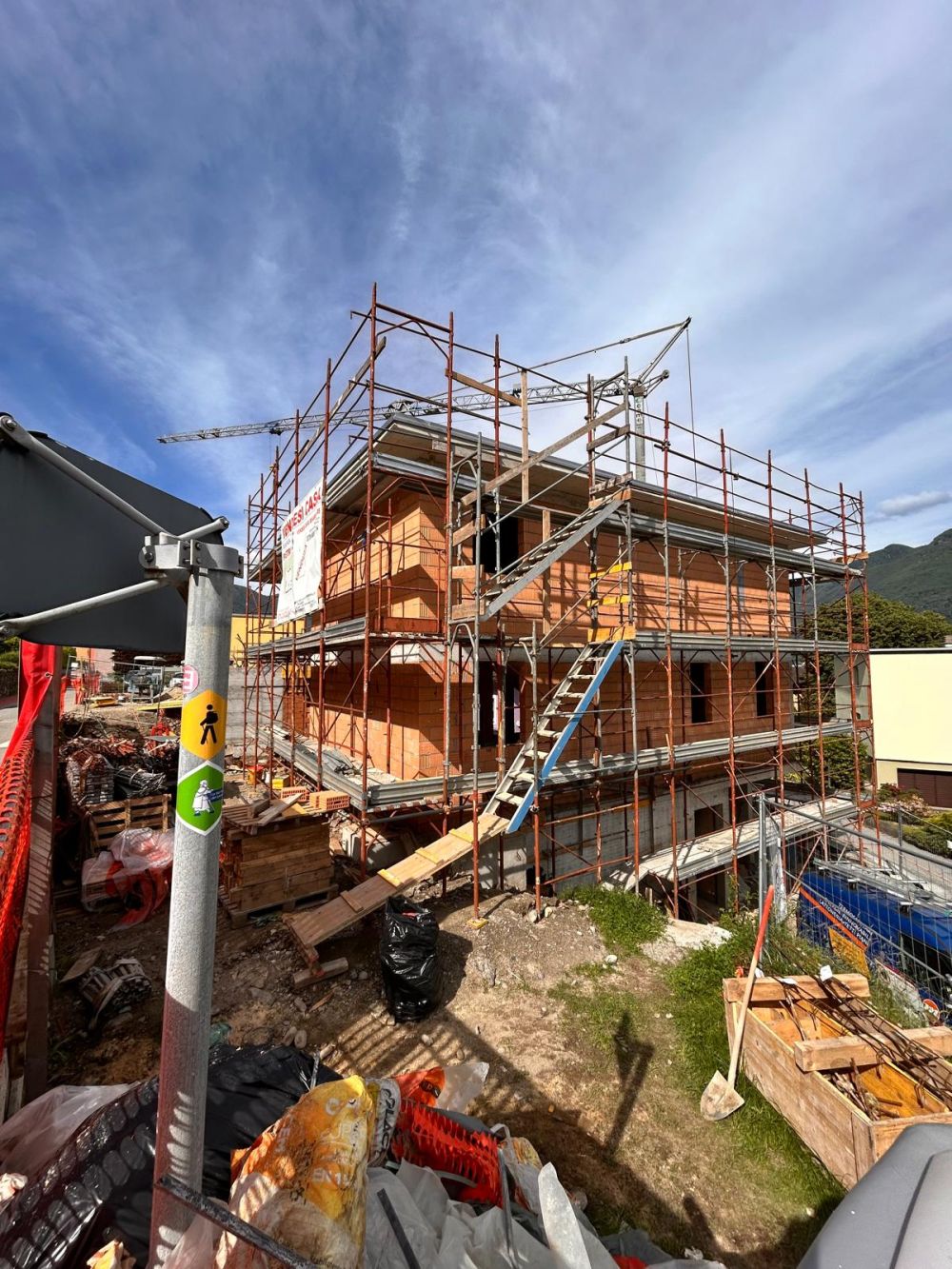 Casa Monofamiliare a Camorino -  Bild 1