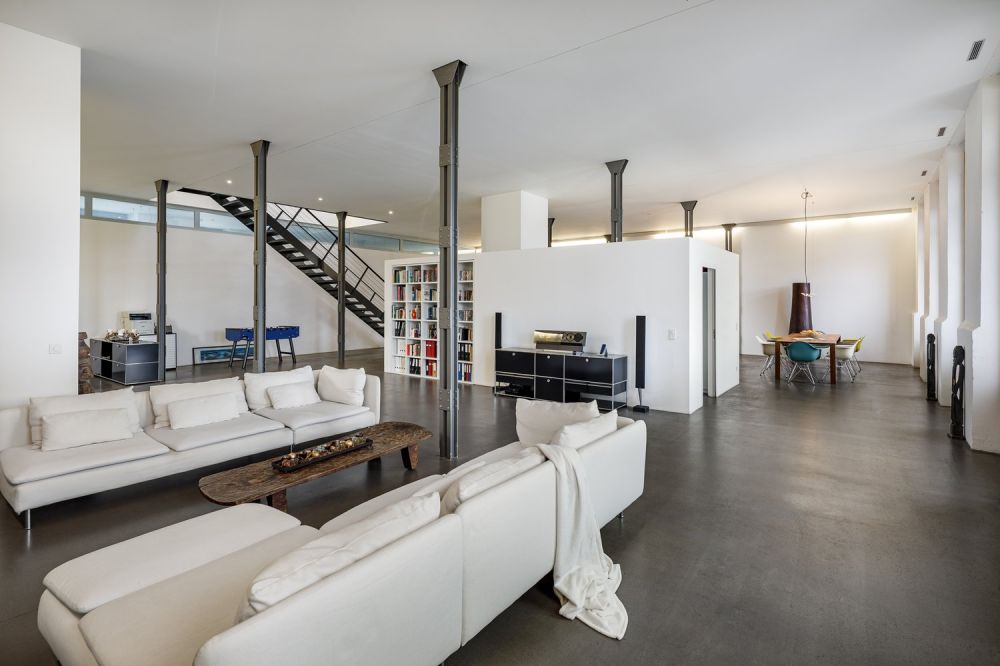 AUSSERGEWÖHNLICHES DUPLEX-LOFT AM FLUSS -  Bild 1