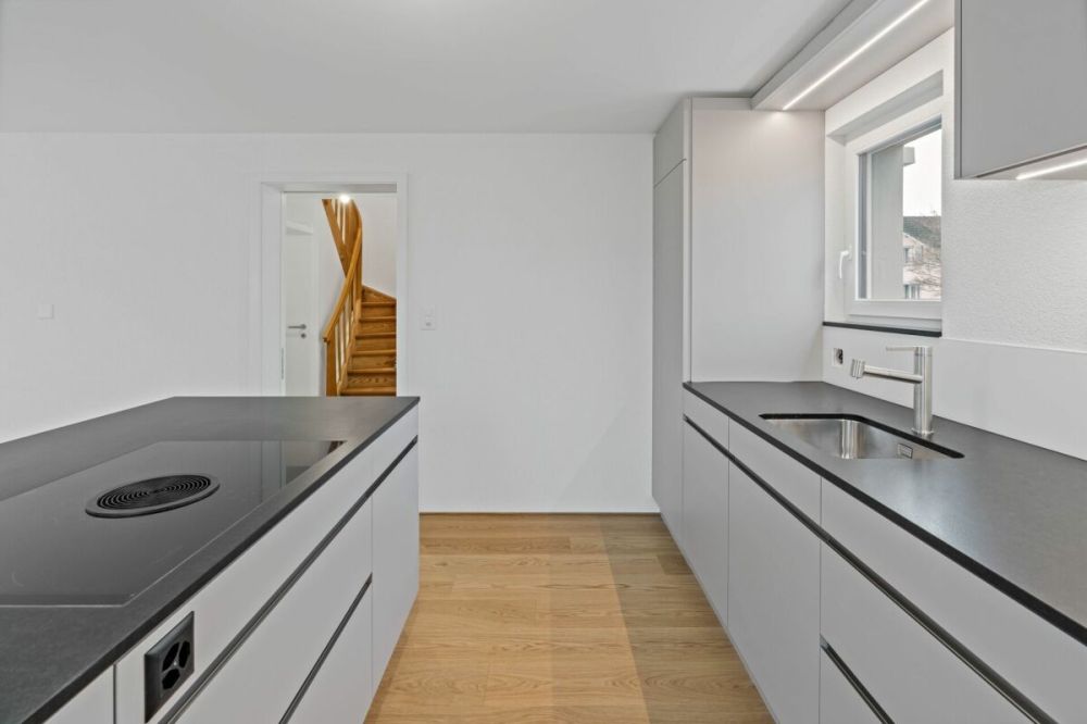 Doppeleinfamilienhaus an ruhiger, sonniger Lage in Widnau - komplett kernsaniert - Bild 4