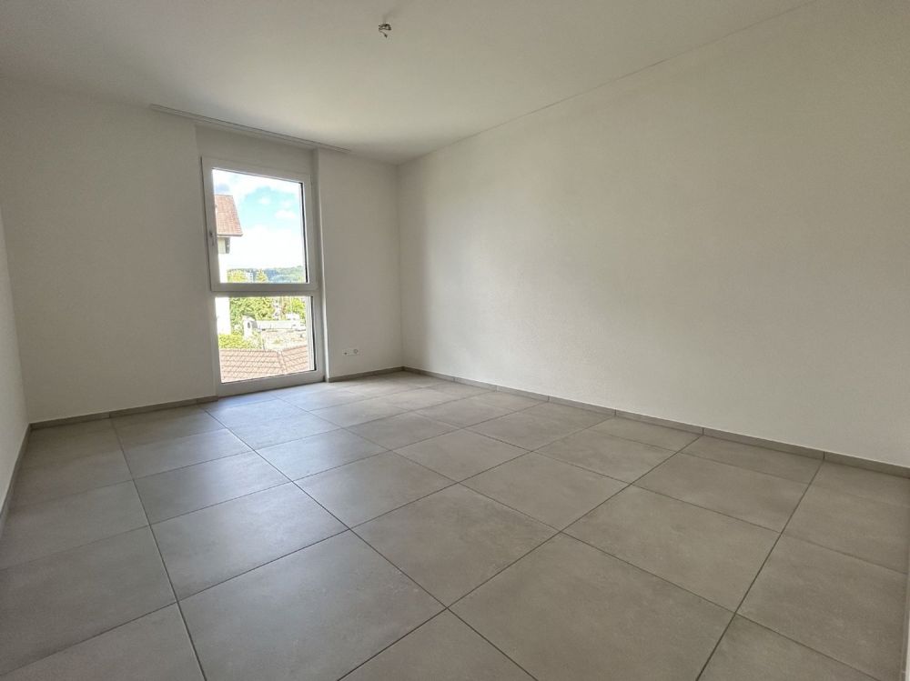 Moderne und helle 4.5-Zimmerwohnung an bester Lage nur 5 Minuten vom Bahnhof Zofingen entfernt zu vermieten! -  Bild 8