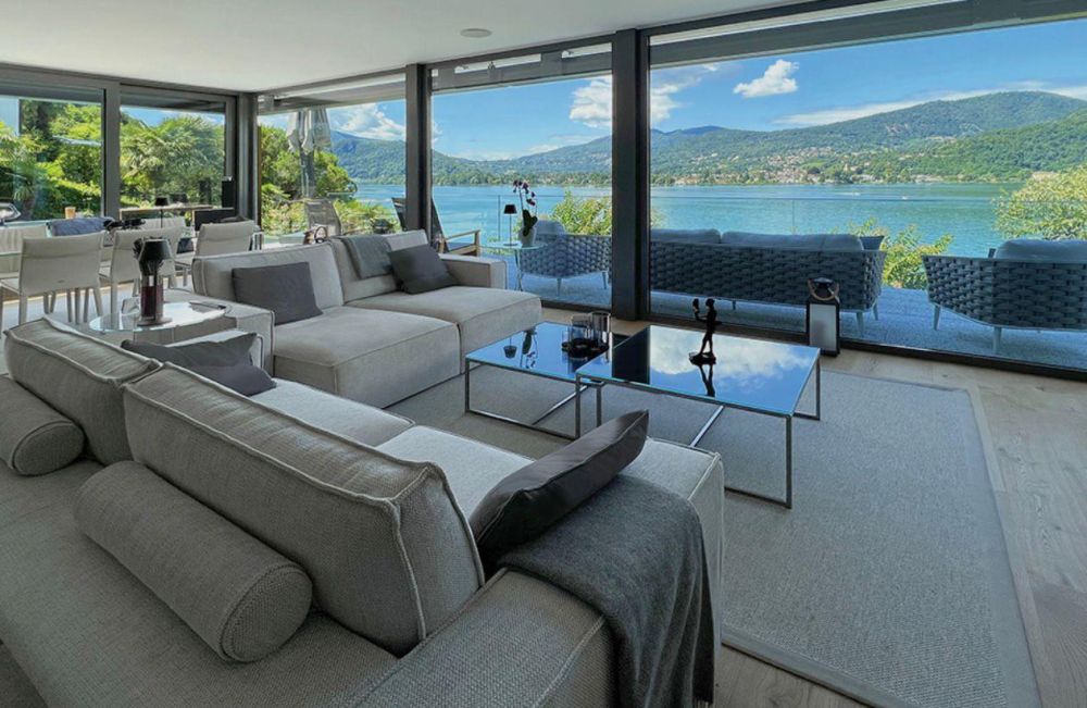 Villa Contemporanea in Fase di Costruzione con Vista Lago -  Bild 1