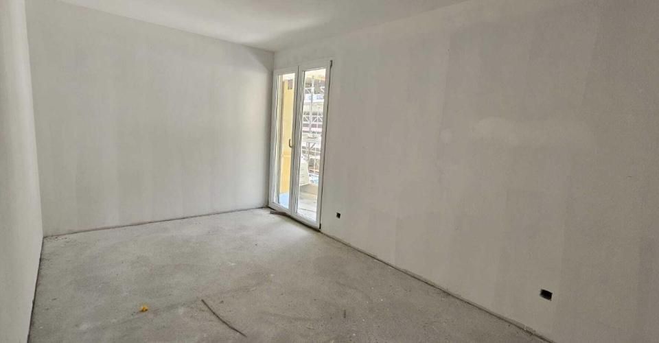 Appartement lumineux au 1er étage avec superbe terrasse et vue sur les Alpes - Appartement 3.5 pièces - image - 12