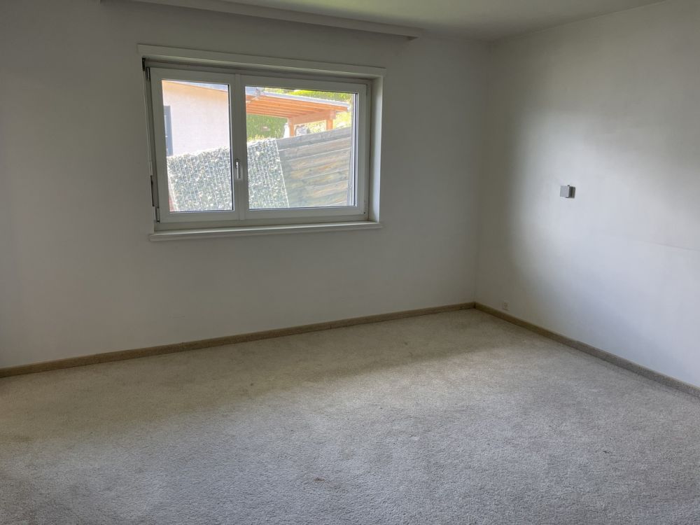 Villa mit  Einlegerwohnung in Leuk-Stadt - Schlafzimmer 1. OG