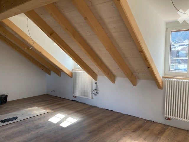 Moderne 4.5-Zimmer-Dachwohnung in Büsserach mit Balkon und schöner Aussicht -  Bild 8