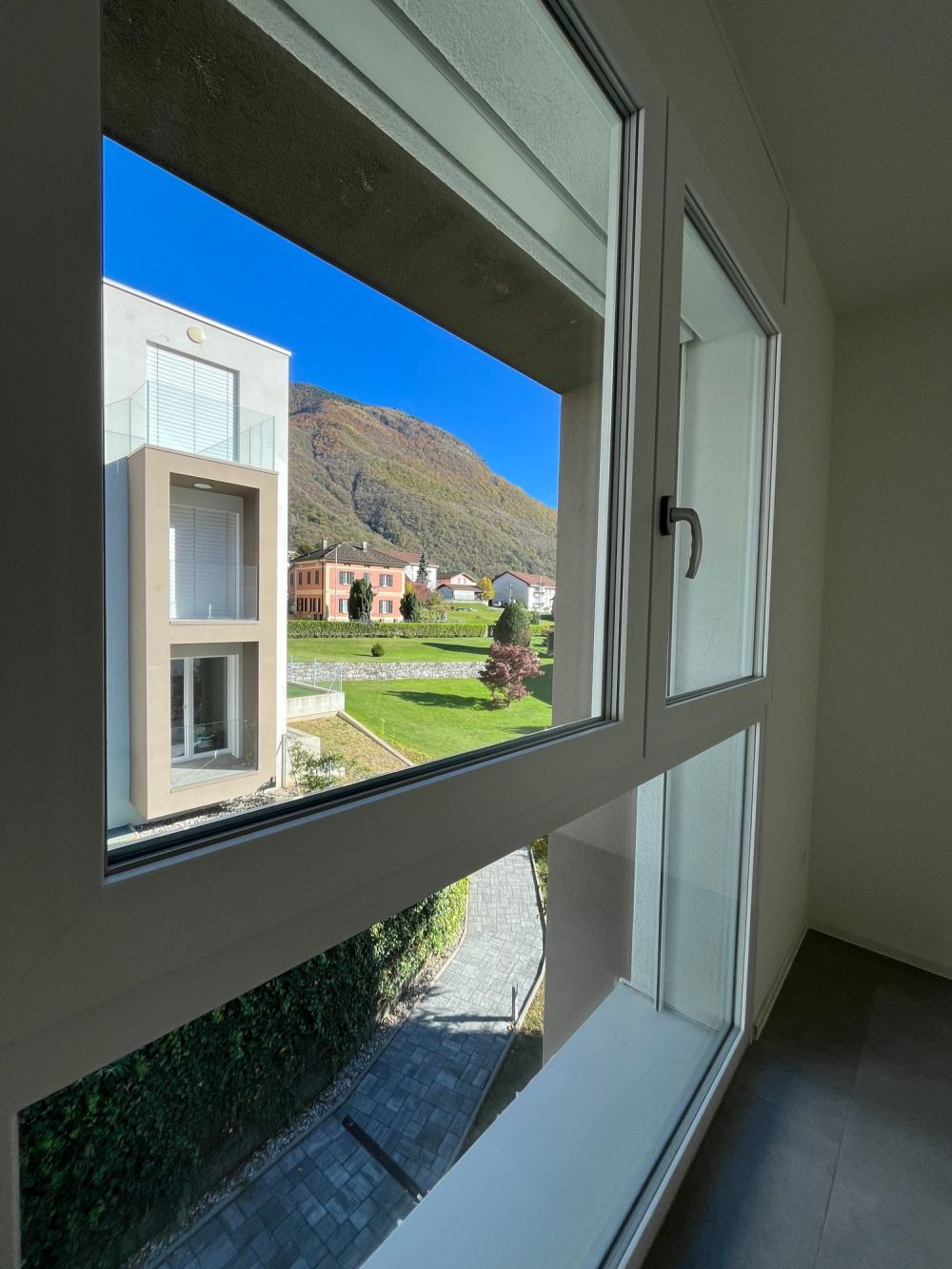 MODERNO APPARTAMENTO 2,5 locali a CLARO -  Bild 4