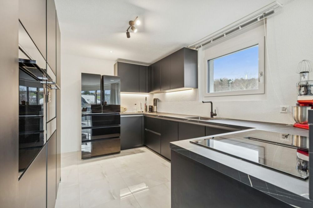 Moderne 5.5-Zimmer-Etagenwohnung mit Stil und Komfort -  Bild 5