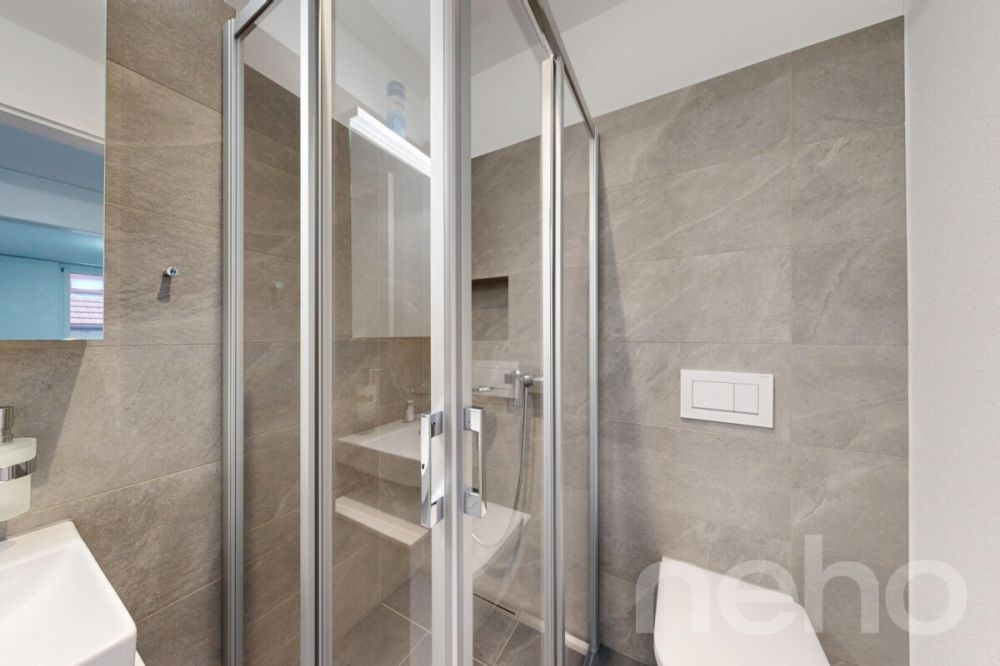 Moderne 5.5-Zimmer-Gartenwohnung an familienfreundlicher Lage -  Bild 8