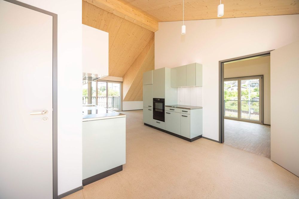 Erstbezug - Wohnen im Alter ab 55 Jahren - Wunderschöne Wohnung im DG - Eingangsbereich