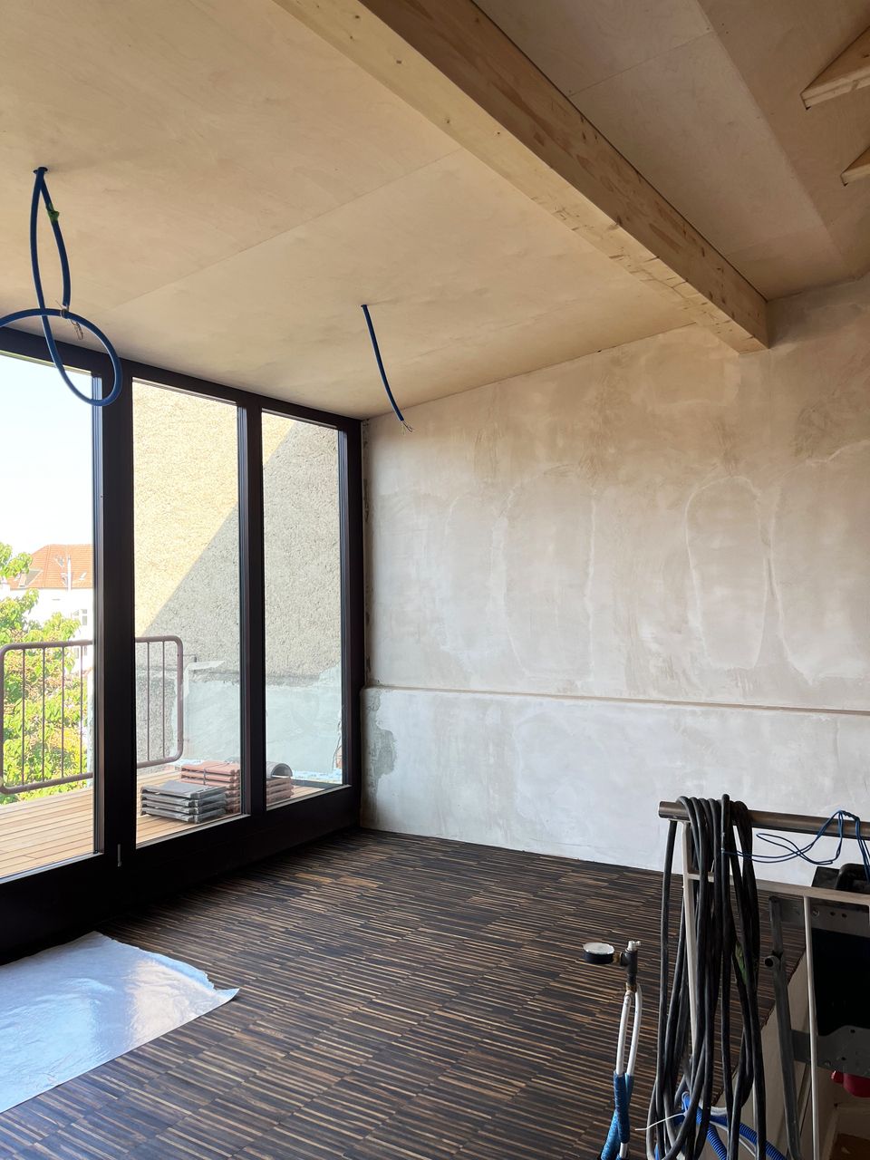 Sanierte Dachwohnung mit Balkon im St. Johann! -  Bild 4