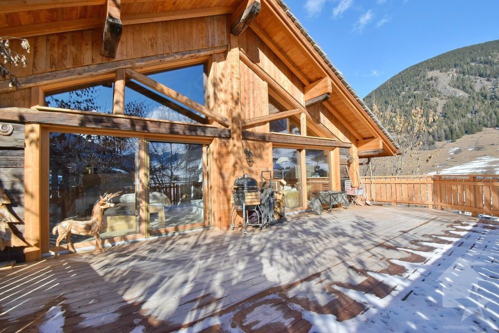 Magnifique chalet, spacieux, rénové avec un garage + terrasse - Bild 2