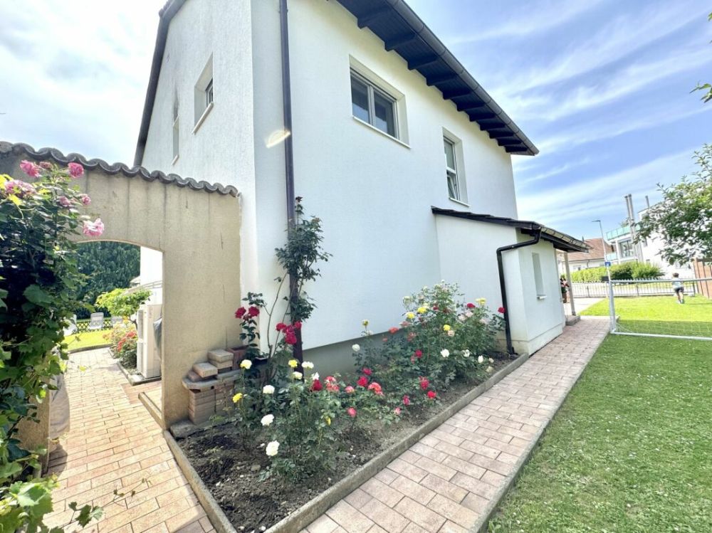 Mehrgenerationenhaus an ruhiger Lage - mit vielseitigem Schopf - Bild 4