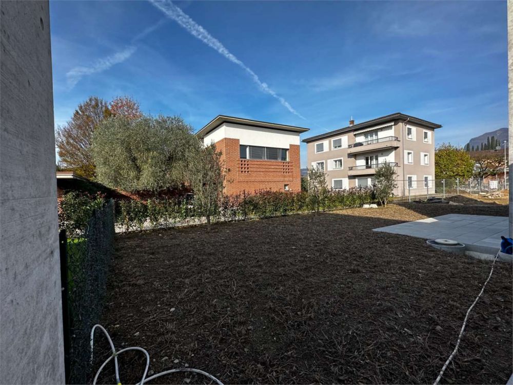 NUOVA ED AMPIA VILLA CON GIARDINO -  Bild 10