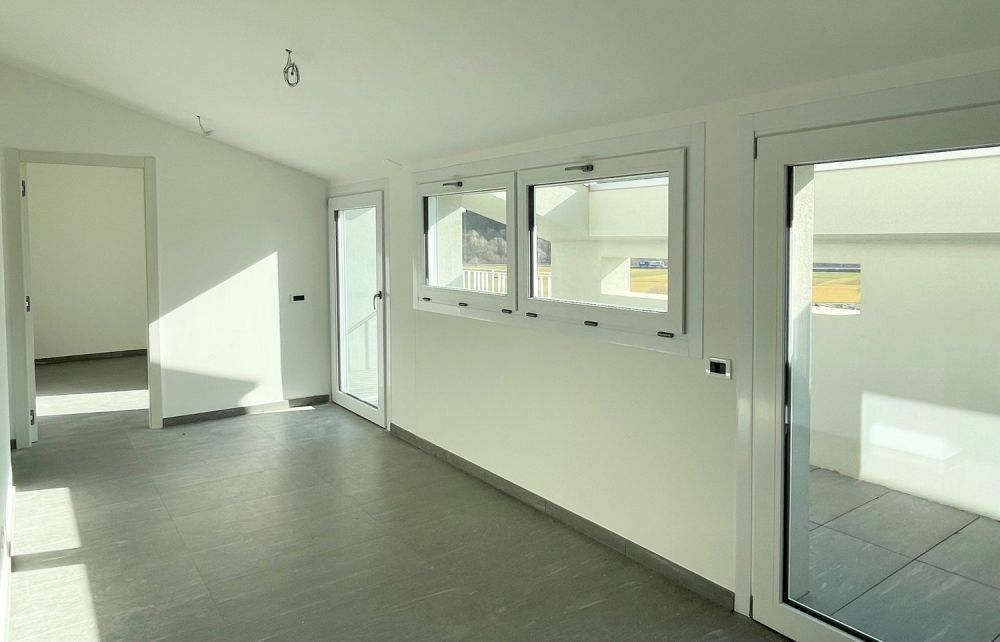 Appartamento all'ultimo piano in zona molto tranquilla e soleggiata - Bild 9