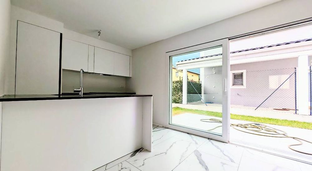 Appartamento 3.5 con grande giardino privato, Nuovo luminoso -  Bild 2