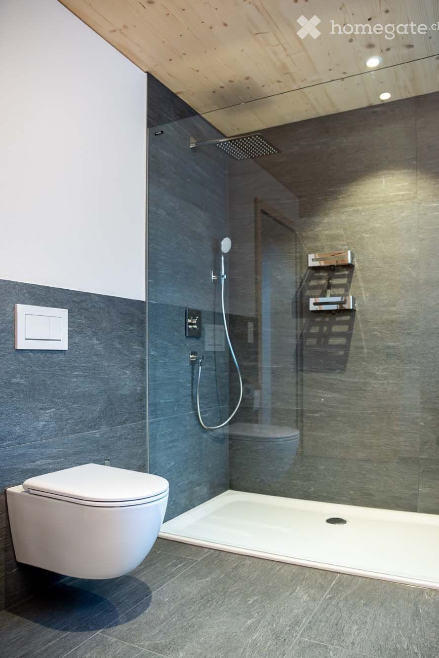 Neubau-Einfamilienhaus aus Urner Mondholz in ruhiger Lage - Bild 11