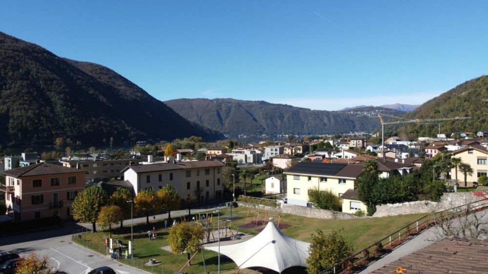 Interessante proprietà da ristrutturare o ampliare per sfruttare al massimo le potenzialità del terreno - Bild 4