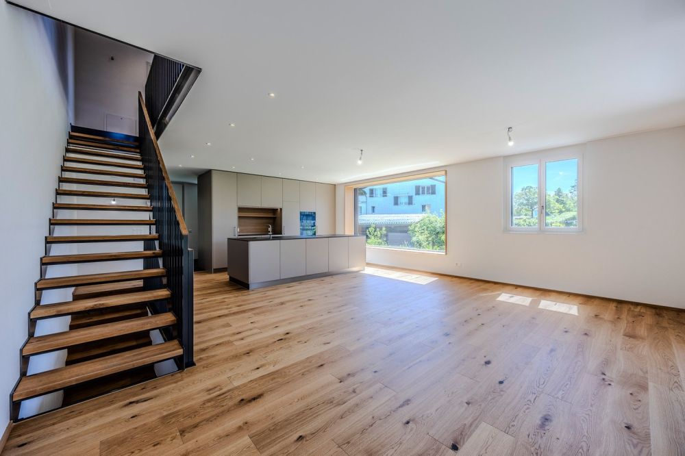 Neues exklusives 6 - 7.5-Zimmer Doppeleinfamilienhaus - Wohnen