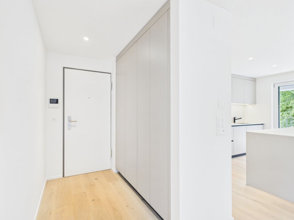 2.5-Zimmer Eigentumswohnung mit See-, Stadt- und Bergsicht! -  Bild 4