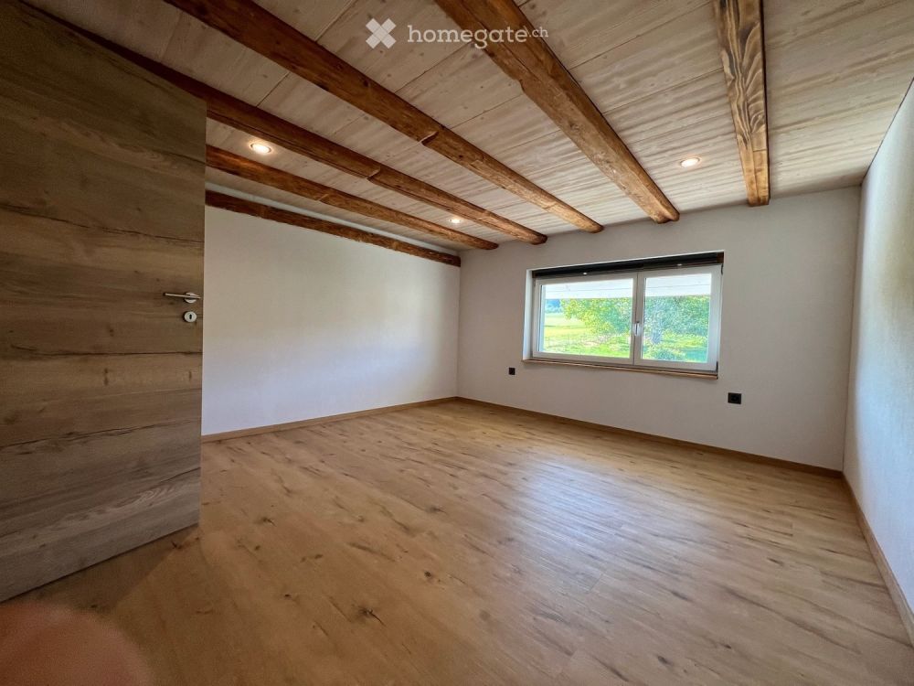 Lichtdurchfluteter Traum-Altbau 2024 60 m² Wellness-Schlafzimmer mit Sauna  in Hugelshofen -  Bild 12
