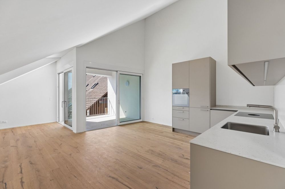 Moderne 3.5-Zimmer-Dachwohnung - lichtdurchflutet & einladend -  Bild 5