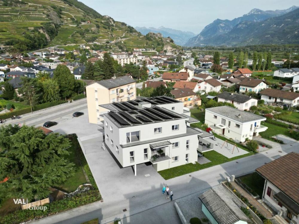 Schönes 4.5-Zimmer-Wohnung hell und geräumig im Herzen des Dorfes -  Bild 3
