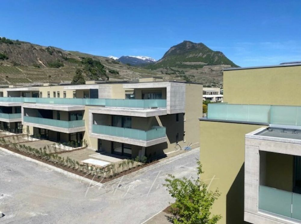 Attique 2.5 pièces avec terrasse plein ciel ? Uvrier (Sion) -  Bild 1