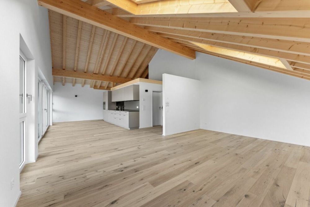 Highlight: Helle und offene 3.5-Zimmer Dachwohnung in Mühlethurnen inkl. Einstelhallenplatz - Bild 8