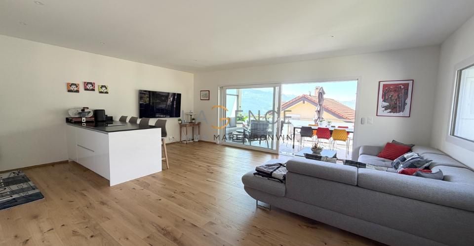 APPARTEMENT DE 4,5 PCES AVEC GRANDE TERRASSE DE 21 M2 - Appartement 4.5 pièces - image - 2