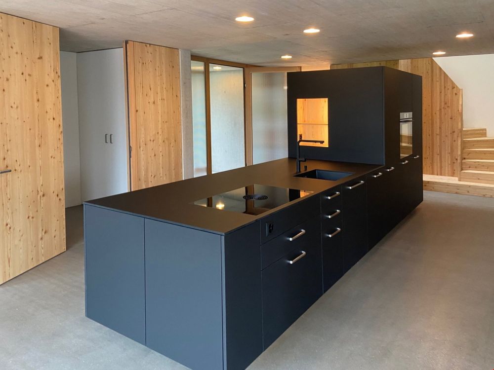 6.5 Zi.-Duplexwohnung – Sichtbeton-Meisterwerk - Bild 2