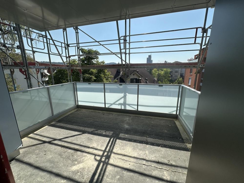 Wohnen mit Industrie-Chic in der ehemaligen Bschüssig - Balkon