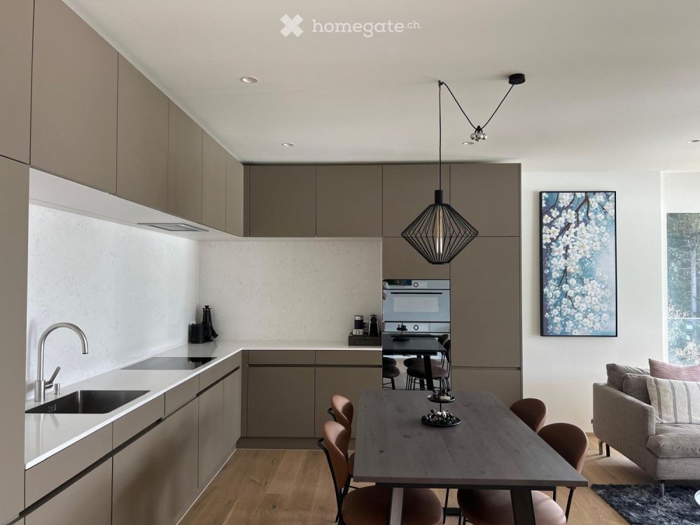 Exklusive 4-Zimmer-Neubau-Erstwohnung mit See- und Bergblick in Arosa -  Bild 12