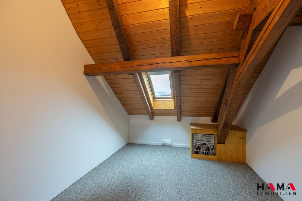 FRÜHLINGSAKTION 1. NETTOMIETZINS GRATIS 5.5-Zimmer-Loft-Wohnung mit Balkon -  Bild 12