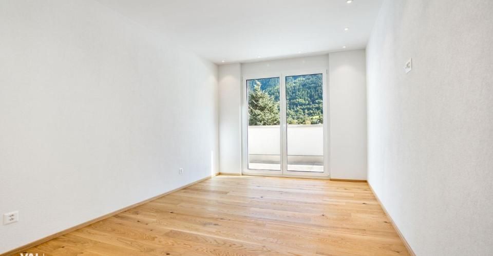 Abschlagen, ankommen und aufatmen: Exklusive Attika in der Golfresidence - Appartement 3.5 pièces - image - 4