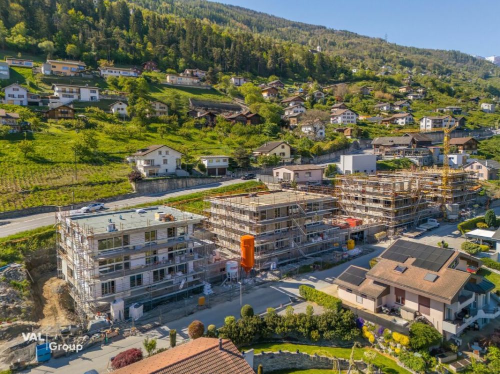 Komfort und Helligkeit in einer 2.5-Zimmer-Wohnung mit Balkon -  Bild 1