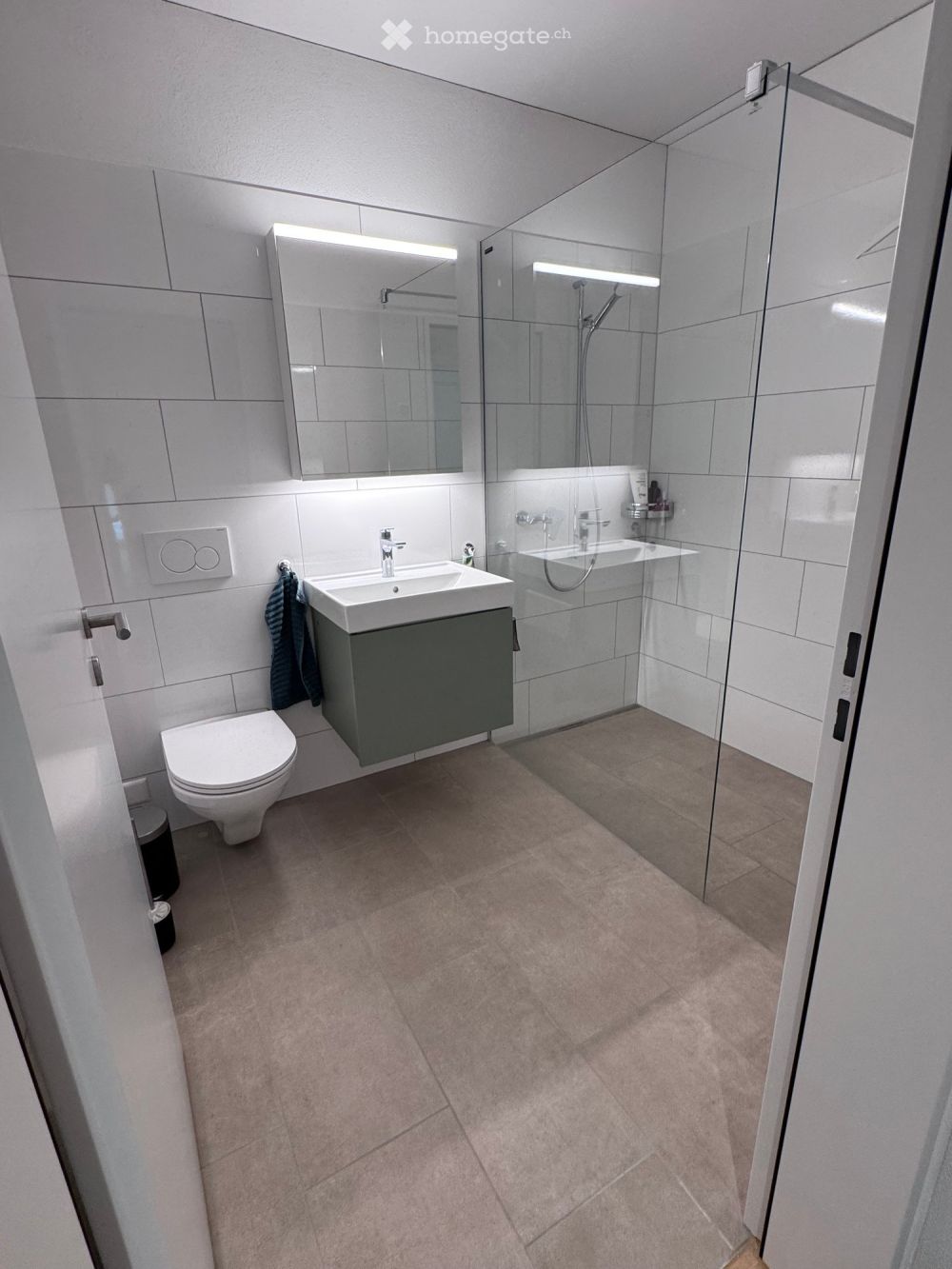 Moderne Wohnung im Neubau (Mieten ohne Kaution) -  Bild 3