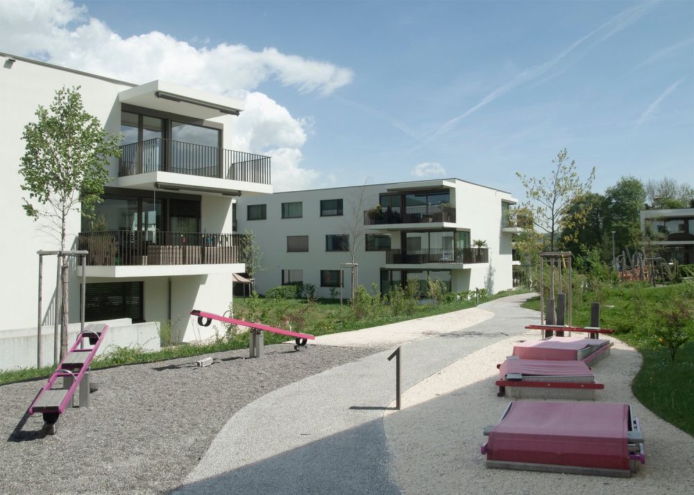 ChlyHolz: Moderne 6.5-Zimmer-Obergschosswohnung - Vorverkauf - Bild 1