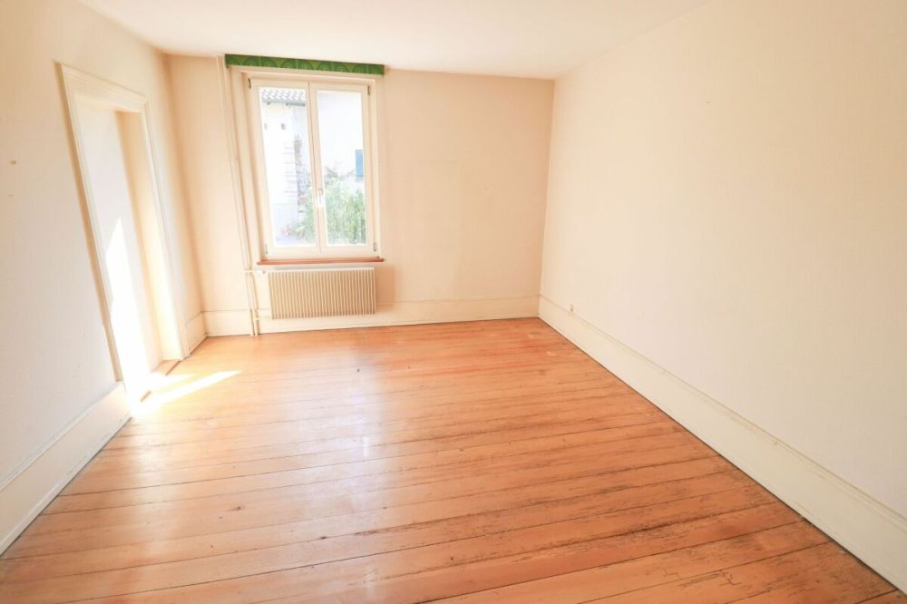 Zwei grosse Gebäude auf 1'824 m2 Bauland - Bild 8