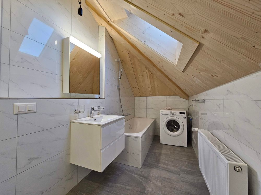 Neu renovierte 2.5-Zimmer-Wohnung mit Seesicht zur Erstvermietung! - Bild 12