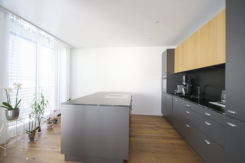 Neuwertige 4.5-Zimmerwohnung im Zentrum von Thun - Bild 2