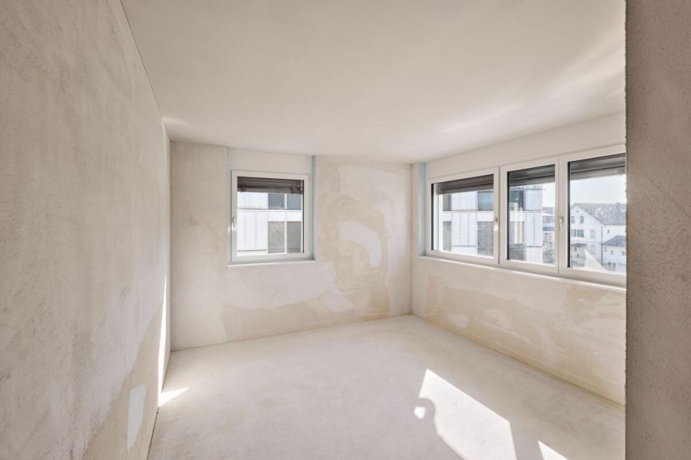 6 1/2-Zimmer-Doppeleinfamilienhaus mit nutzbarer Landfläche -  Bild 3