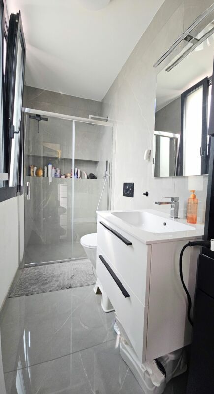 MODERNA CASA UNIFAMILIARE DI 5.5 LOCALI -  Bild 7