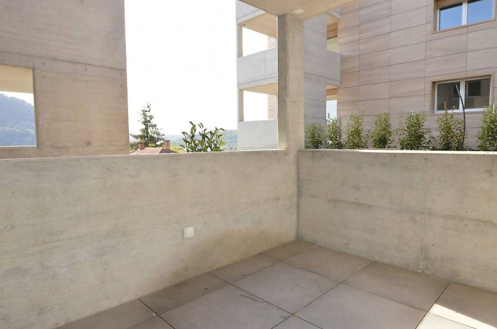 5676_Balerna, posizione comoda, 2.5 loc.con terrazzo coperto -  Bild 6