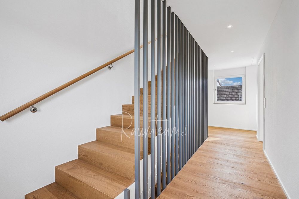 Modern Wohnen mit Terrassen und Garten -  Bild 11